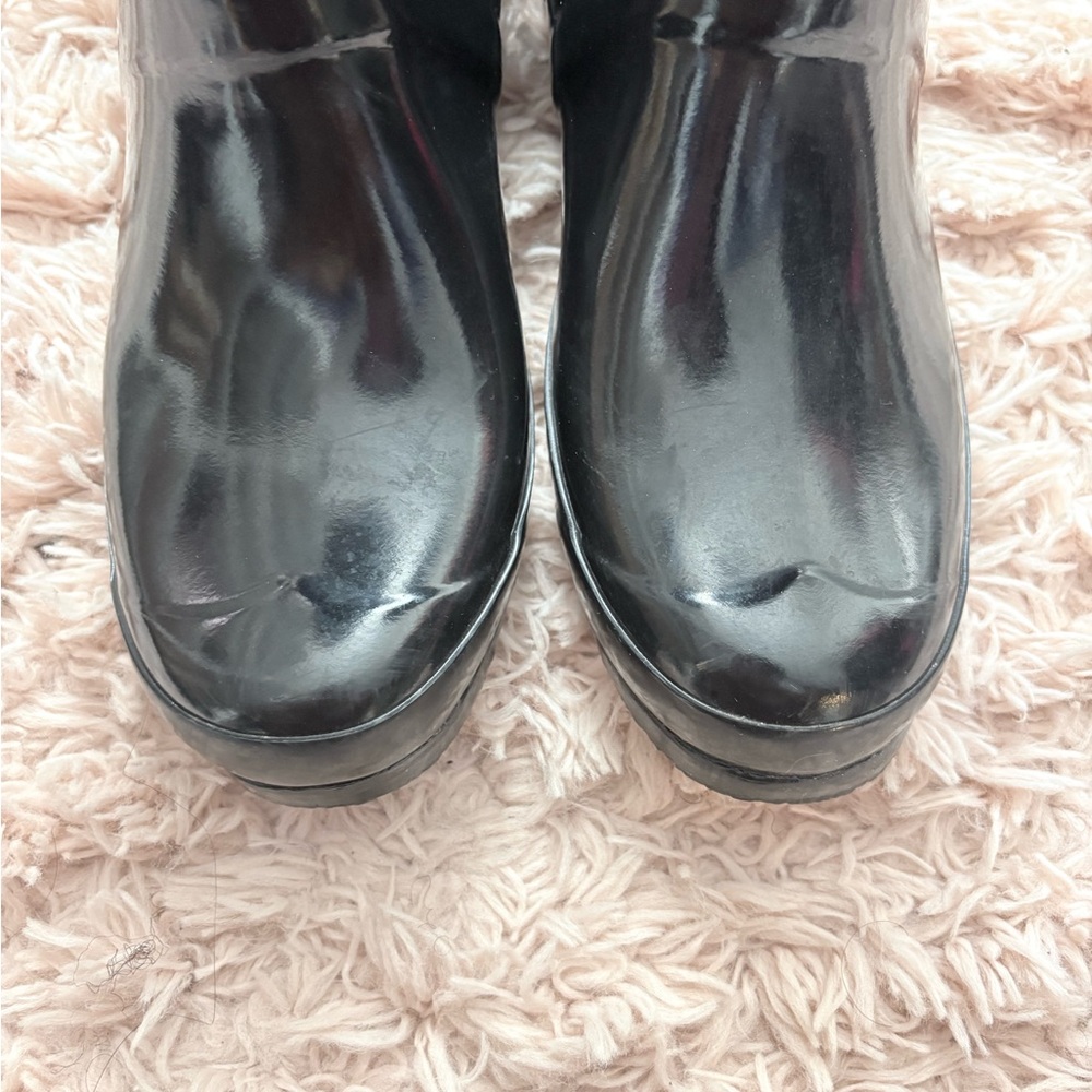 Women’s Original Short Hunter Rain Boots - Picture 8 of 9